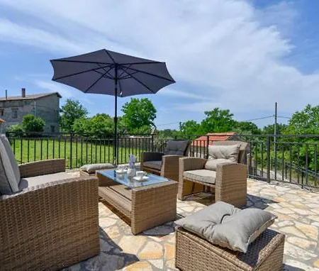 Hébergement de vacances La Marlena *